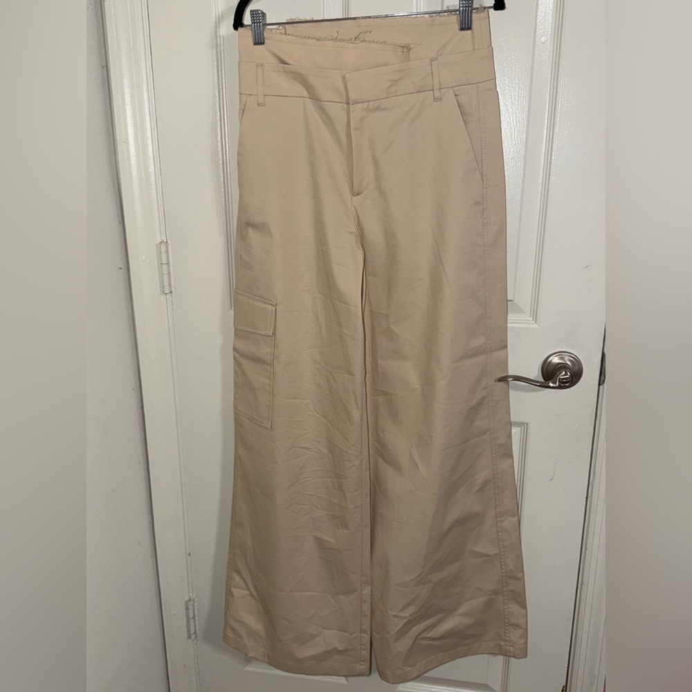 Zara Beige Wide-Leg Cargo Trousers